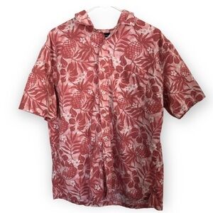 Croft and barrow 100% cotton light pink tropical  print button down shirt